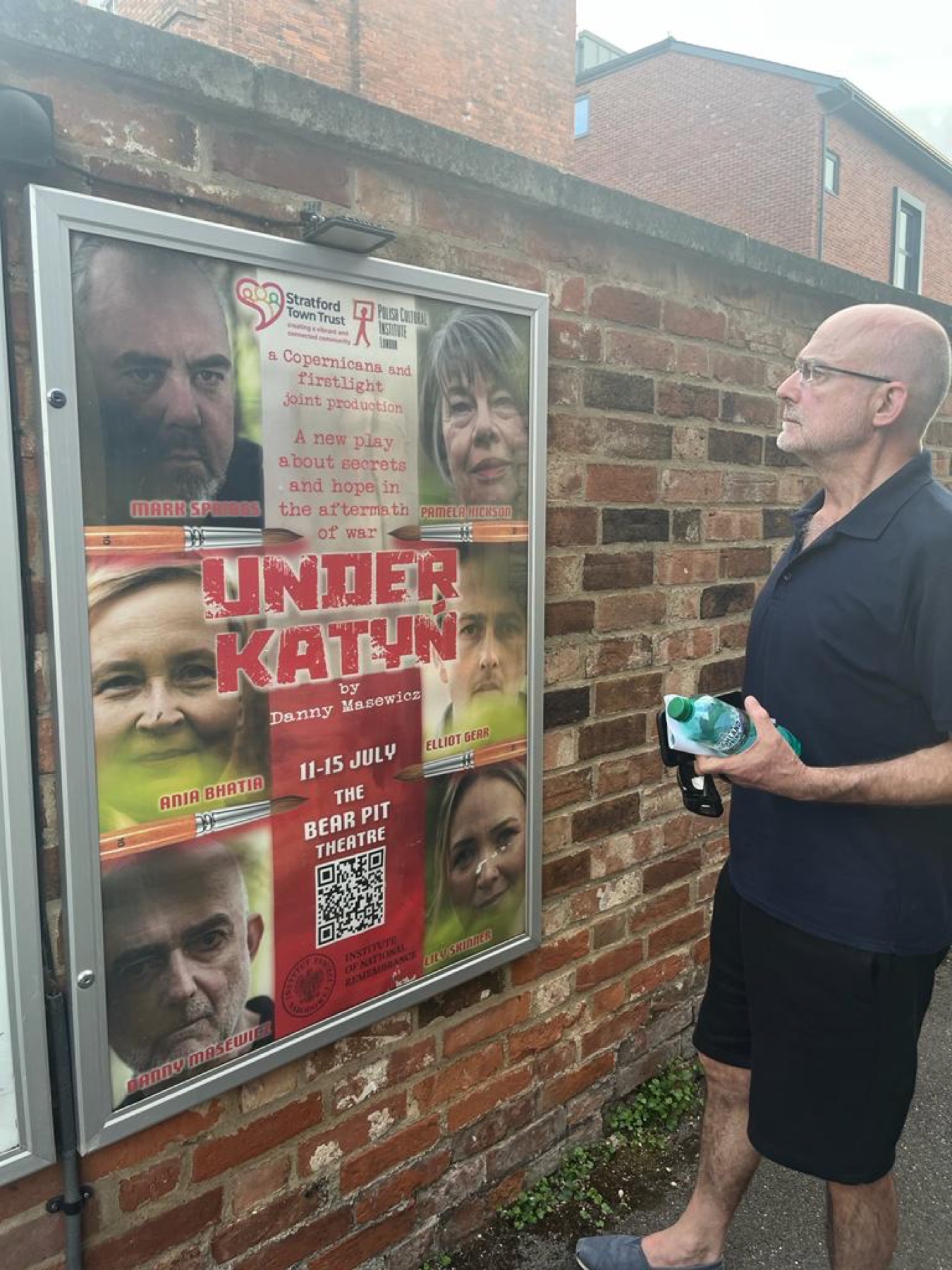 The Under Katyń poster outside the theatre